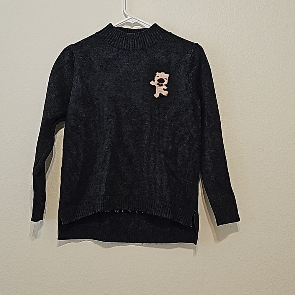 BEAR DESIGN SWEATER.‎